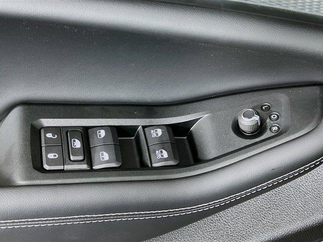 new 2025 Jeep Grand Cherokee car, priced at $41,208