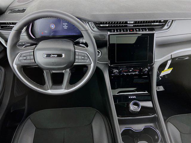 new 2025 Jeep Grand Cherokee car, priced at $41,208