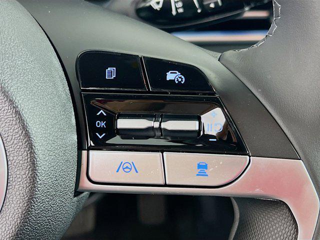 new 2025 Hyundai Elantra car, priced at $31,051