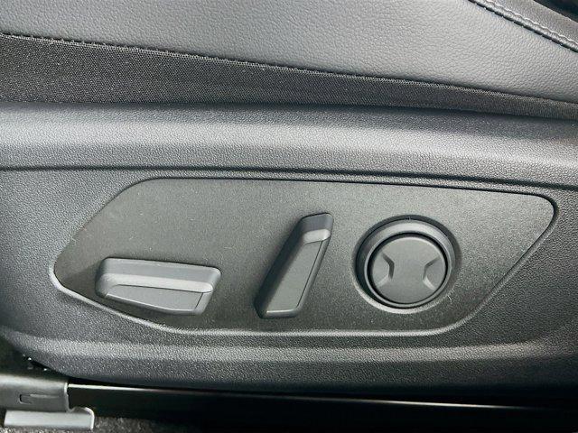 new 2025 Hyundai Elantra car, priced at $31,051