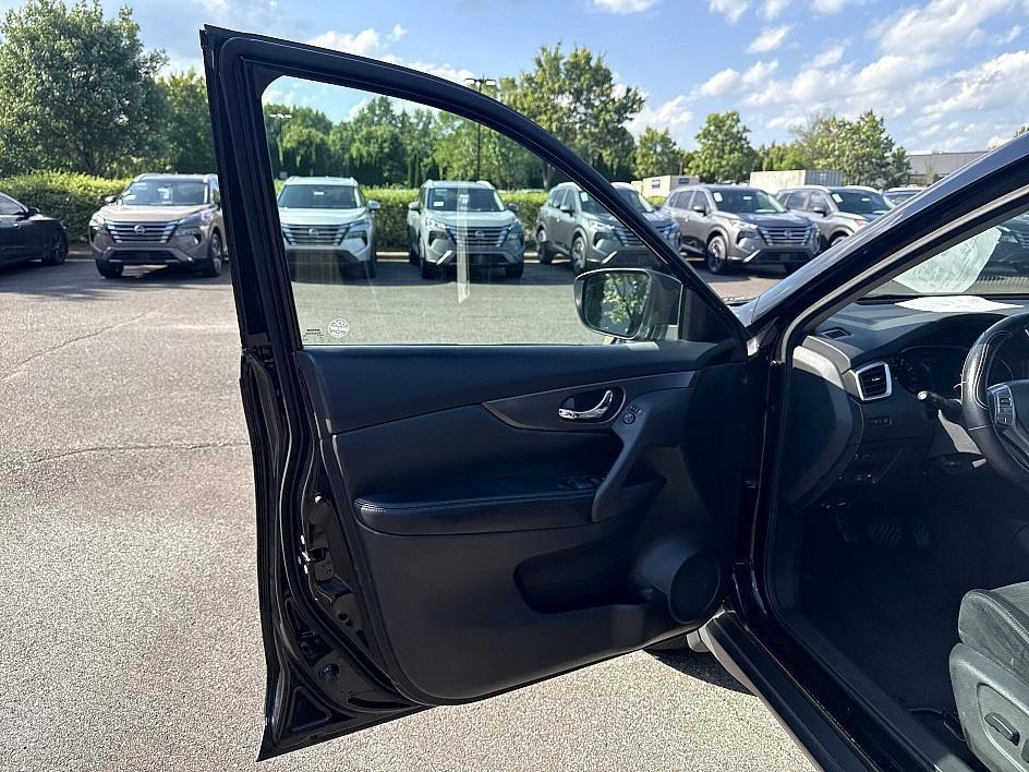 used 2015 Nissan Rogue car, priced at $8,889