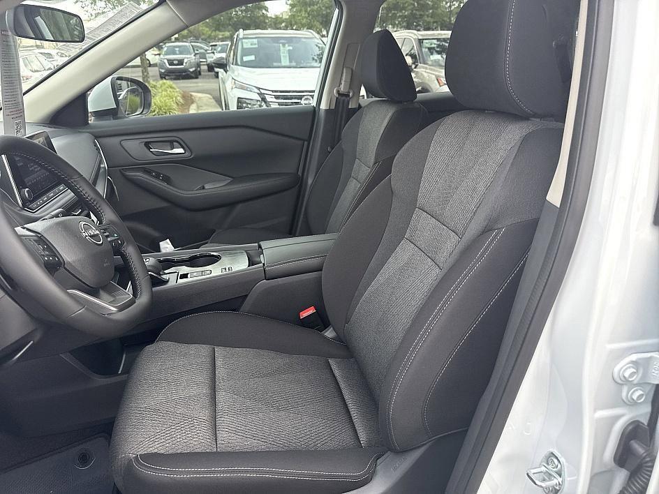 new 2025 Nissan Rogue car, priced at $29,139