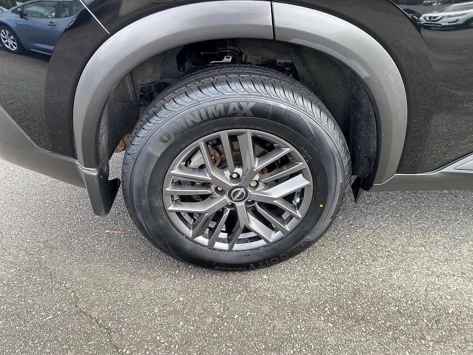 used 2023 Nissan Rogue car, priced at $19,972