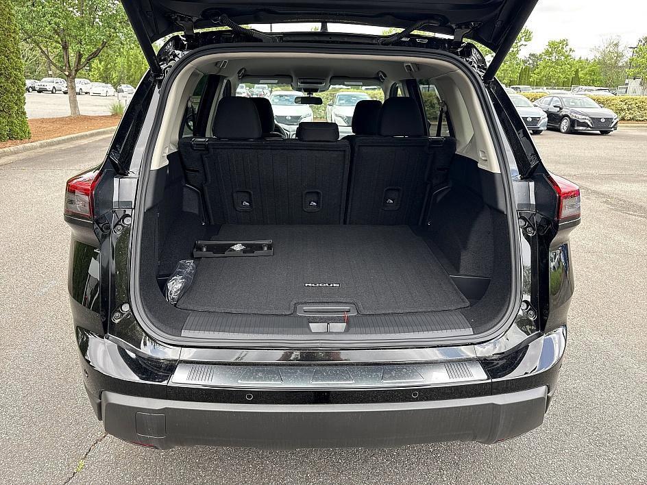 new 2025 Nissan Rogue car, priced at $30,151