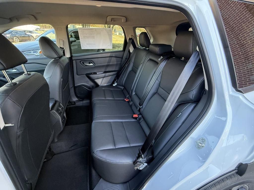 new 2025 Nissan Rogue car, priced at $37,125