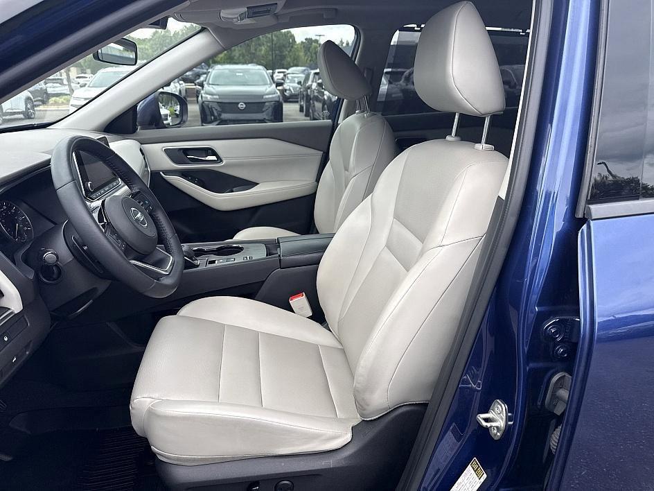 used 2021 Nissan Rogue car, priced at $21,872
