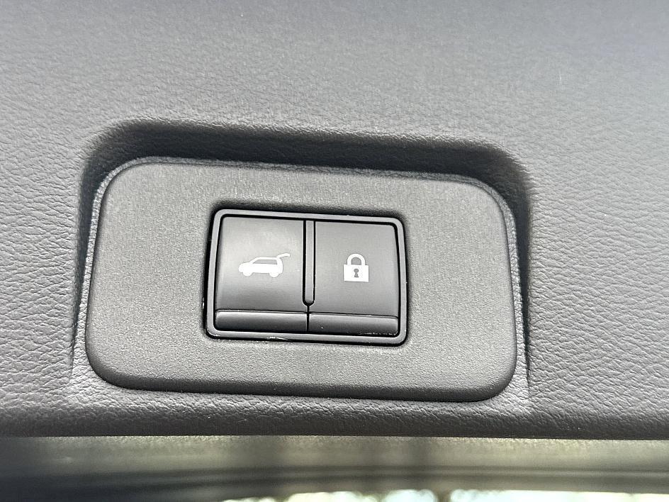used 2021 Nissan Rogue car, priced at $21,872