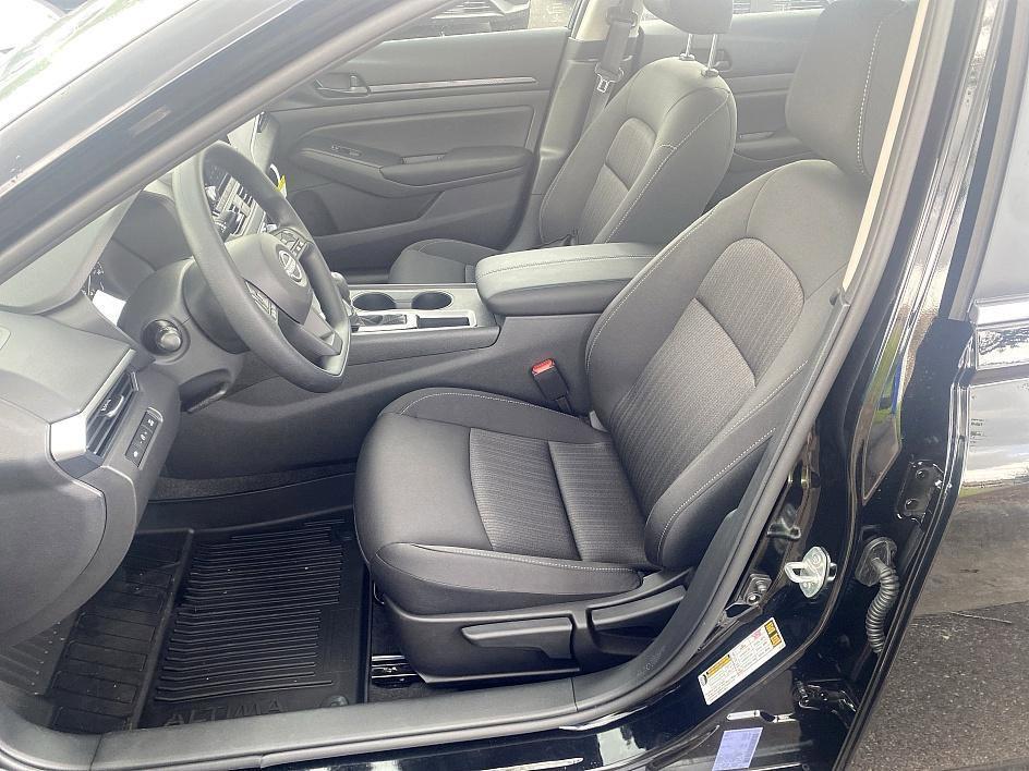 new 2025 Nissan Altima car, priced at $26,121
