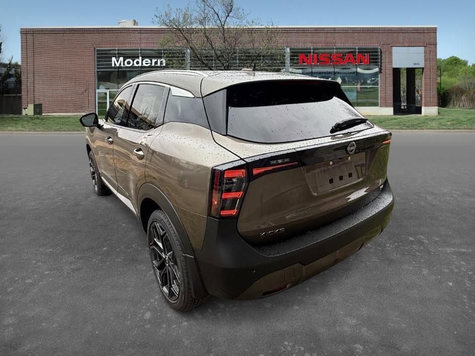 new 2025 Nissan Kicks car, priced at $29,975