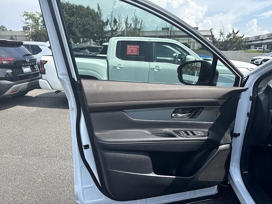 new 2025 Nissan Murano car, priced at $48,961
