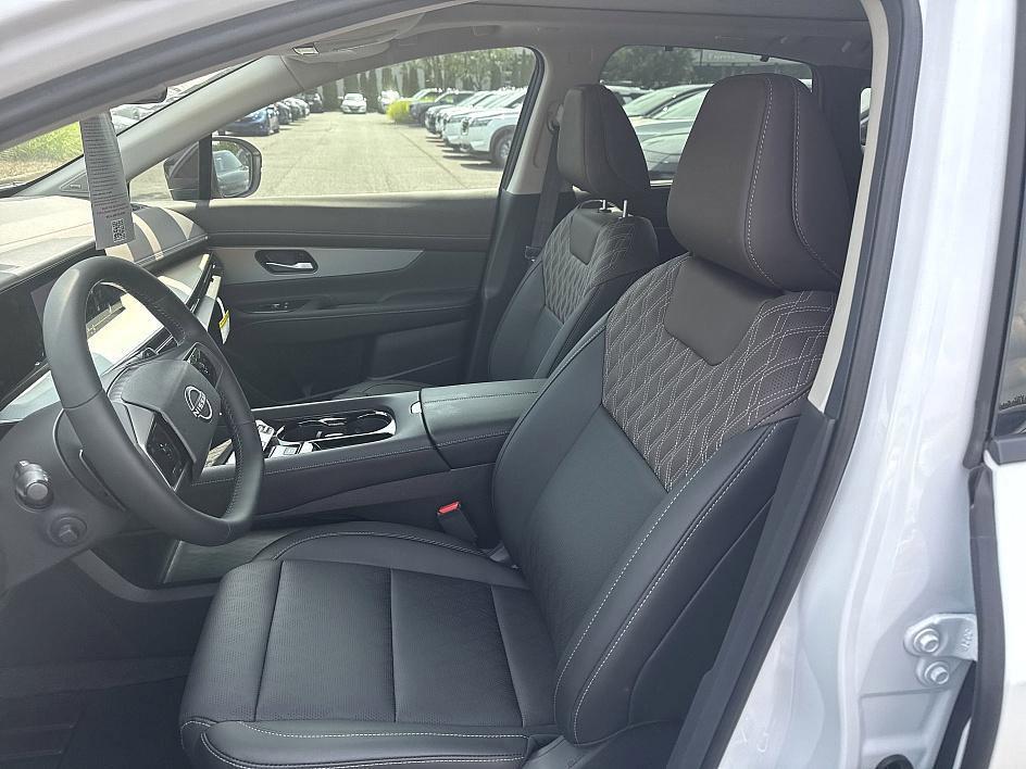 new 2025 Nissan Murano car, priced at $48,961