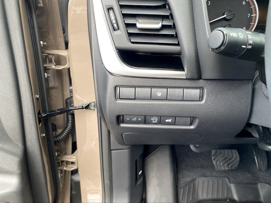 used 2025 Nissan Rogue car, priced at $31,180