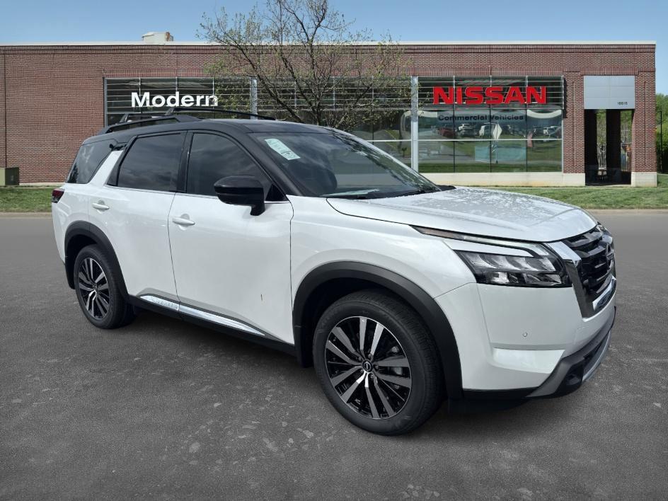 new 2025 Nissan Pathfinder car, priced at $48,209
