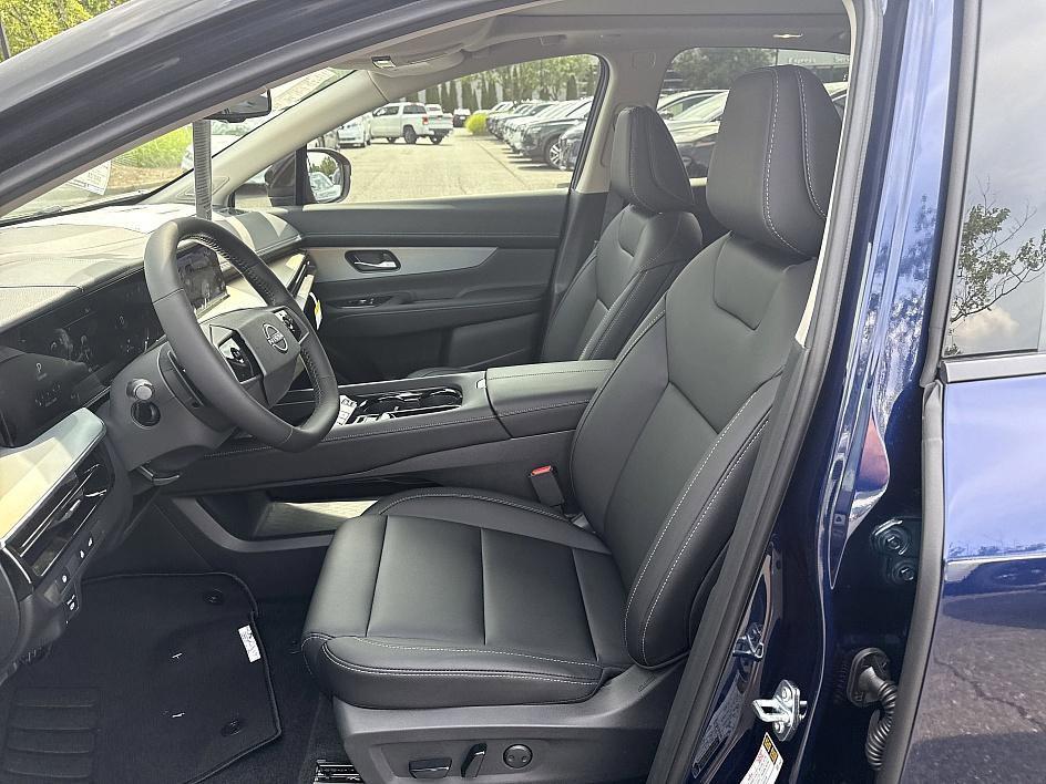 new 2025 Nissan Murano car, priced at $45,704