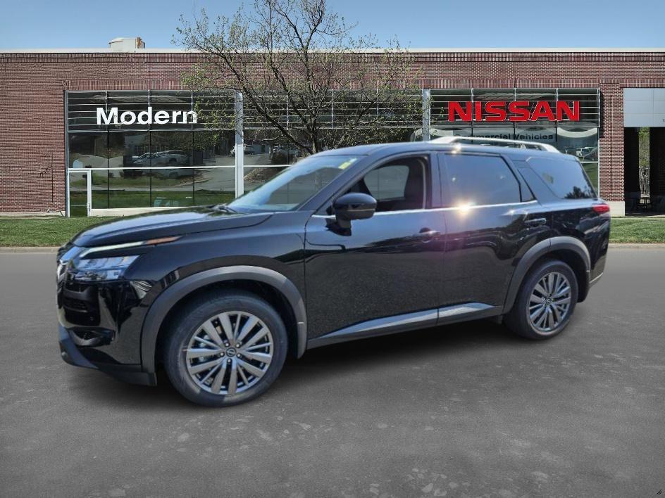 new 2025 Nissan Pathfinder car, priced at $43,656