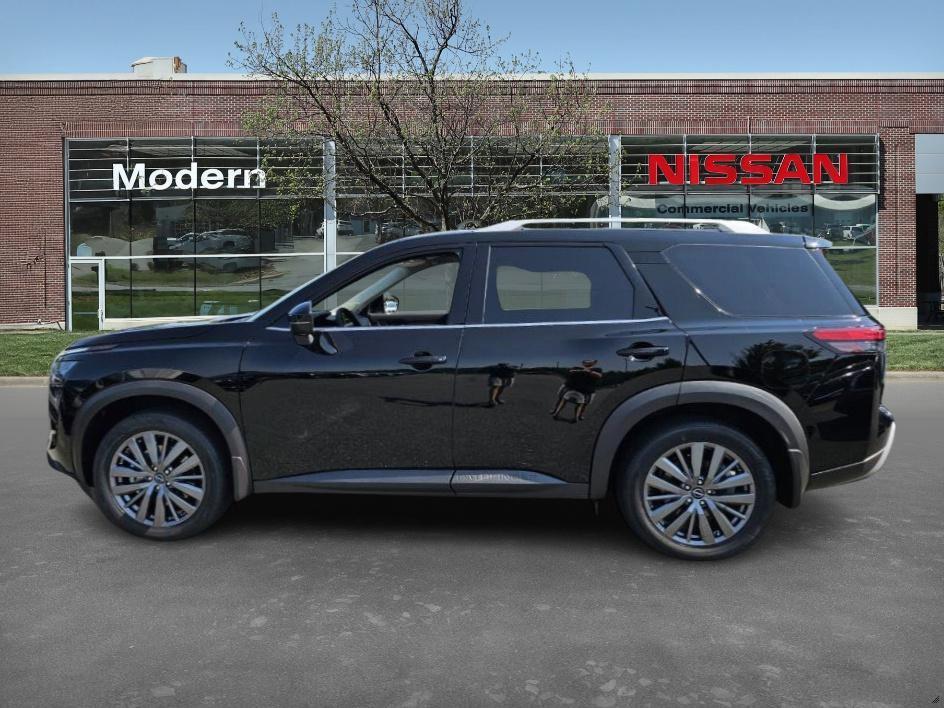 new 2025 Nissan Pathfinder car, priced at $43,656