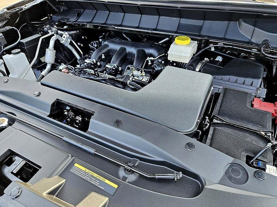 new 2025 Nissan Pathfinder car, priced at $43,656