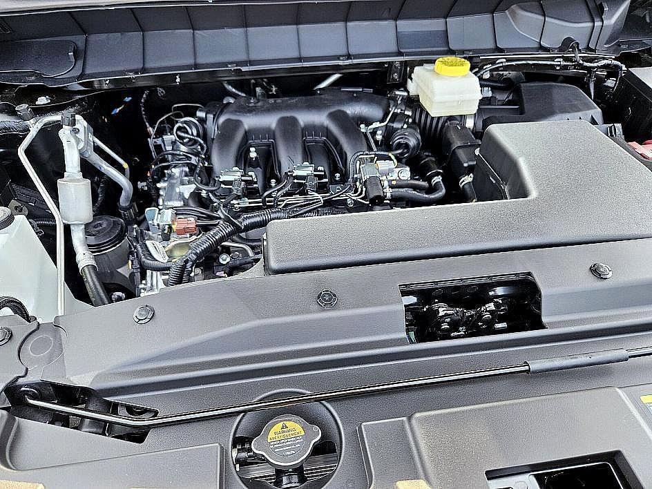 new 2025 Nissan Pathfinder car, priced at $43,656