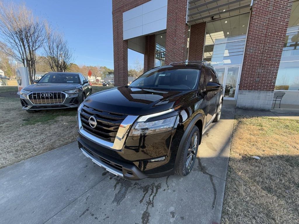 new 2025 Nissan Pathfinder car, priced at $44,940