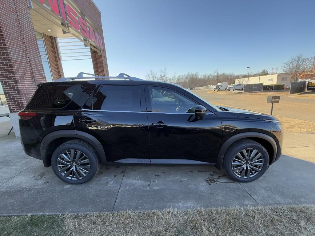 new 2025 Nissan Pathfinder car, priced at $44,940