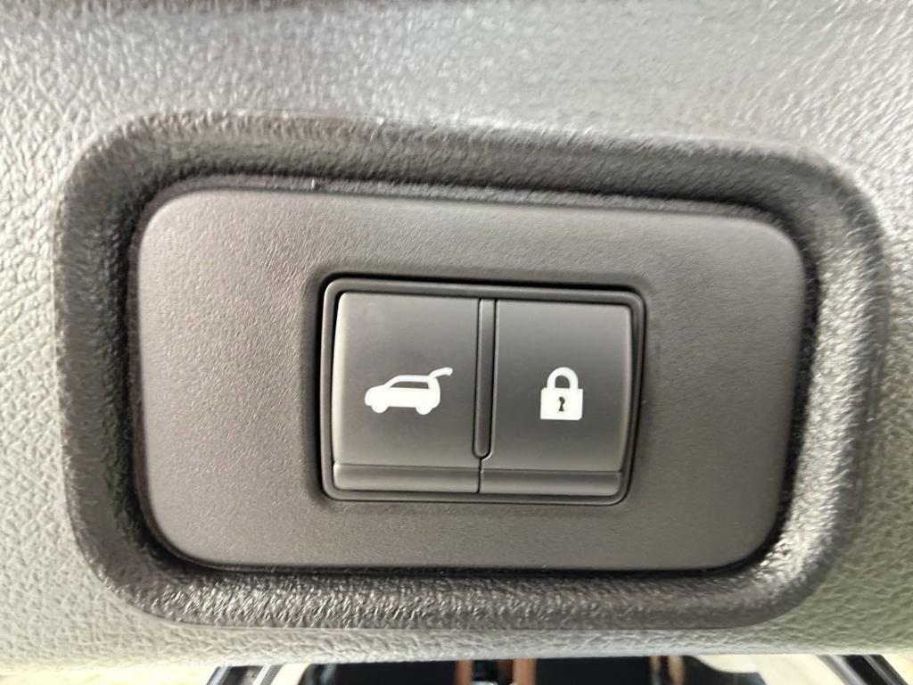 new 2025 Nissan Pathfinder car, priced at $49,485