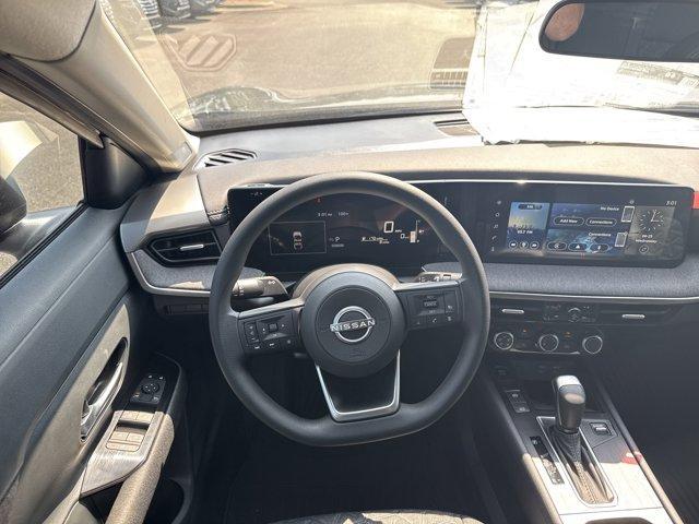 new 2025 Nissan Kicks car, priced at $23,907