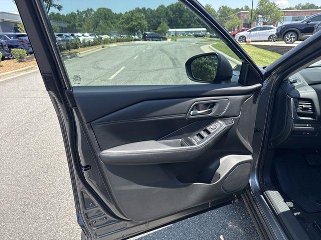 new 2025 Nissan Rogue car, priced at $30,532