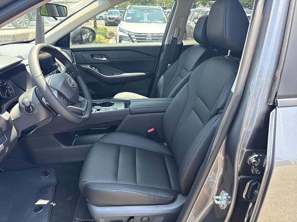 new 2025 Nissan Rogue car, priced at $30,532