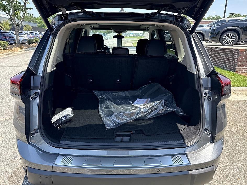 new 2025 Nissan Rogue car, priced at $30,532