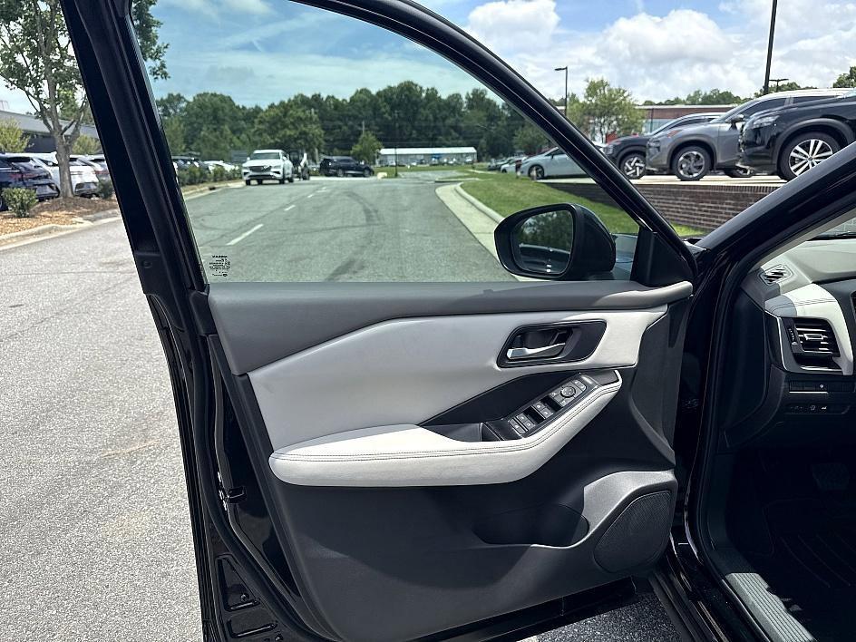 new 2025 Nissan Rogue car, priced at $28,735