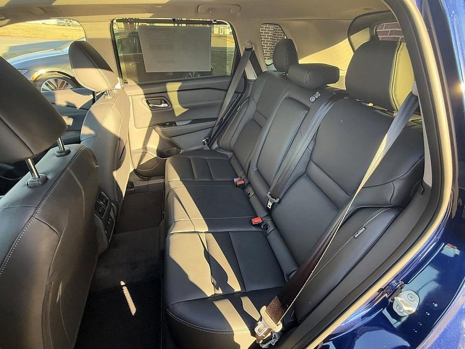 new 2025 Nissan Rogue car, priced at $39,900