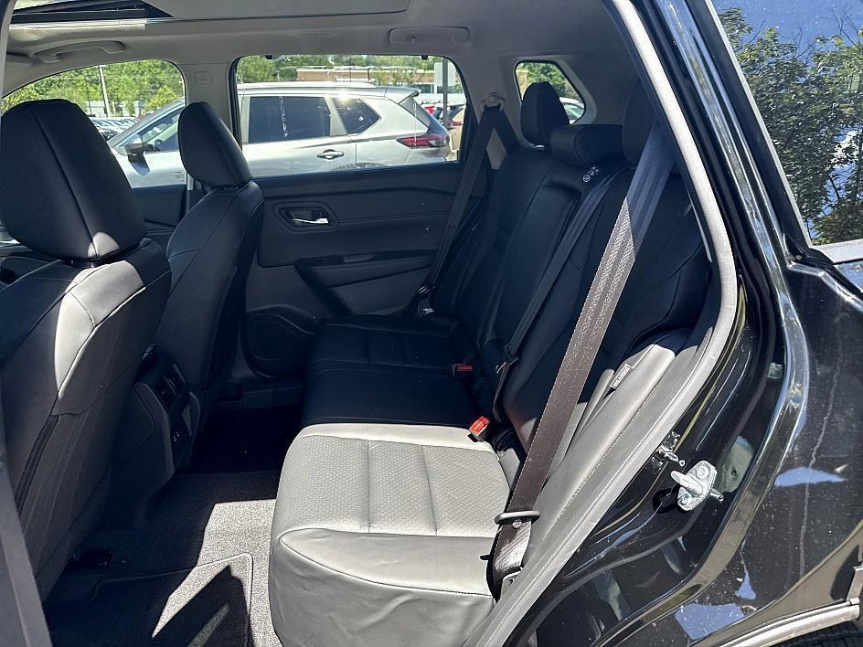 new 2025 Nissan Rogue car, priced at $32,256
