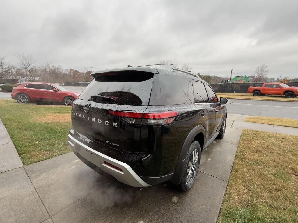 new 2025 Nissan Pathfinder car, priced at $43,860