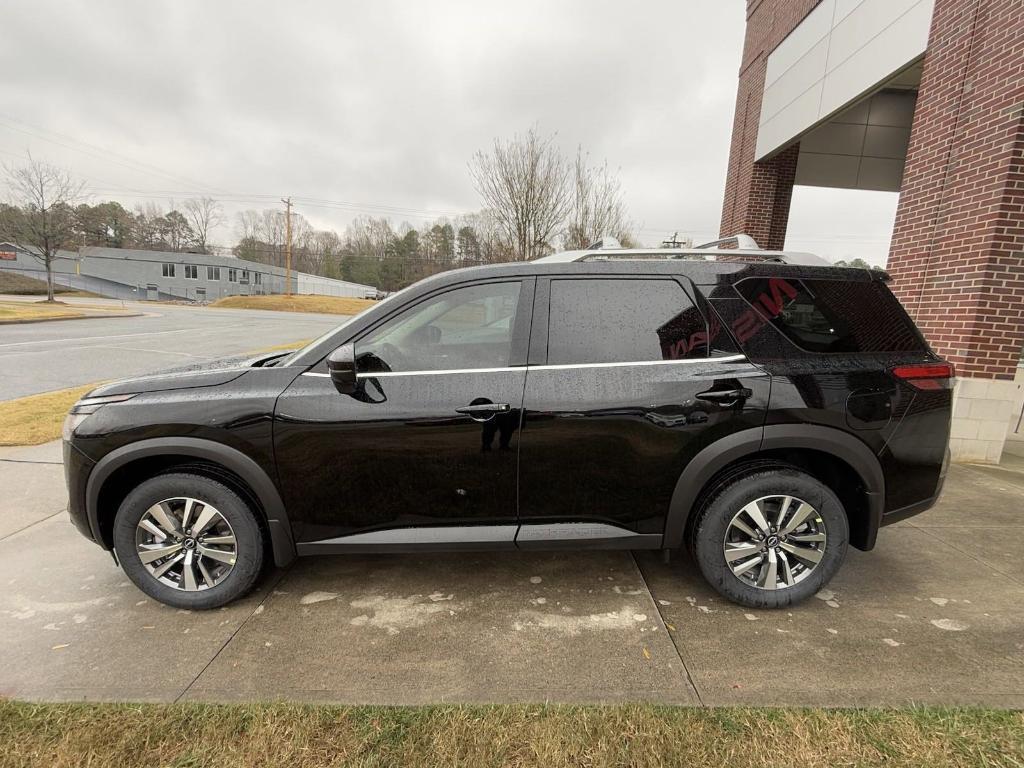 new 2025 Nissan Pathfinder car, priced at $43,860