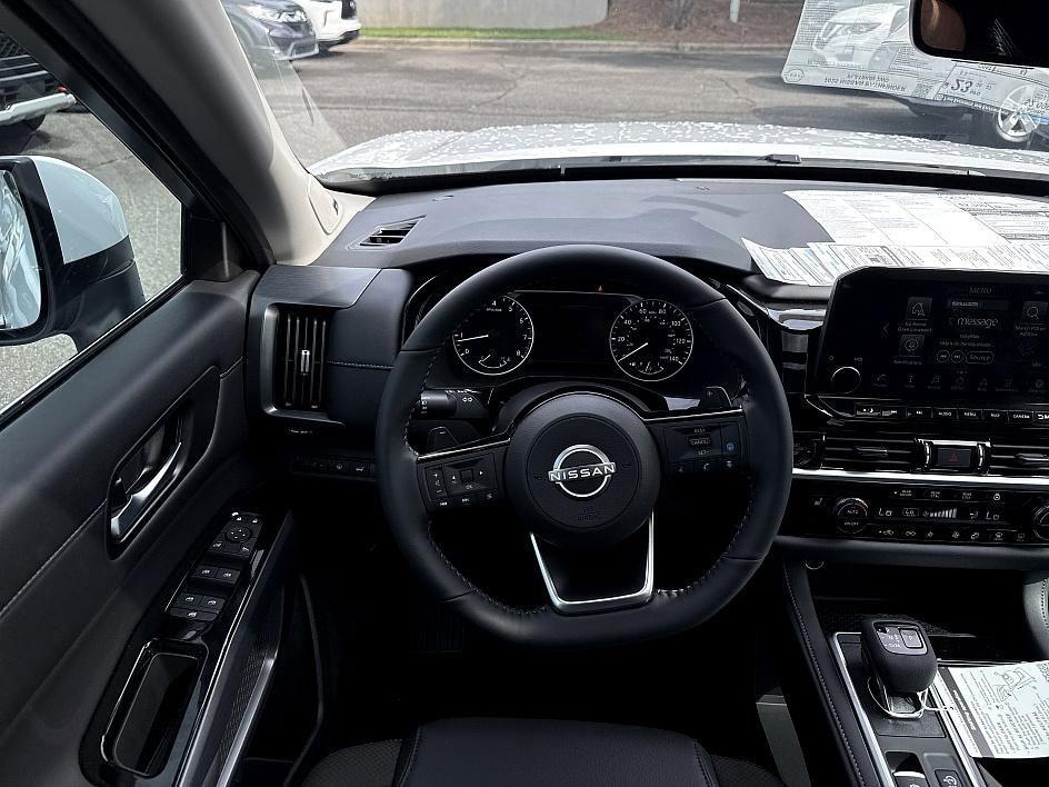 new 2025 Nissan Pathfinder car, priced at $44,998