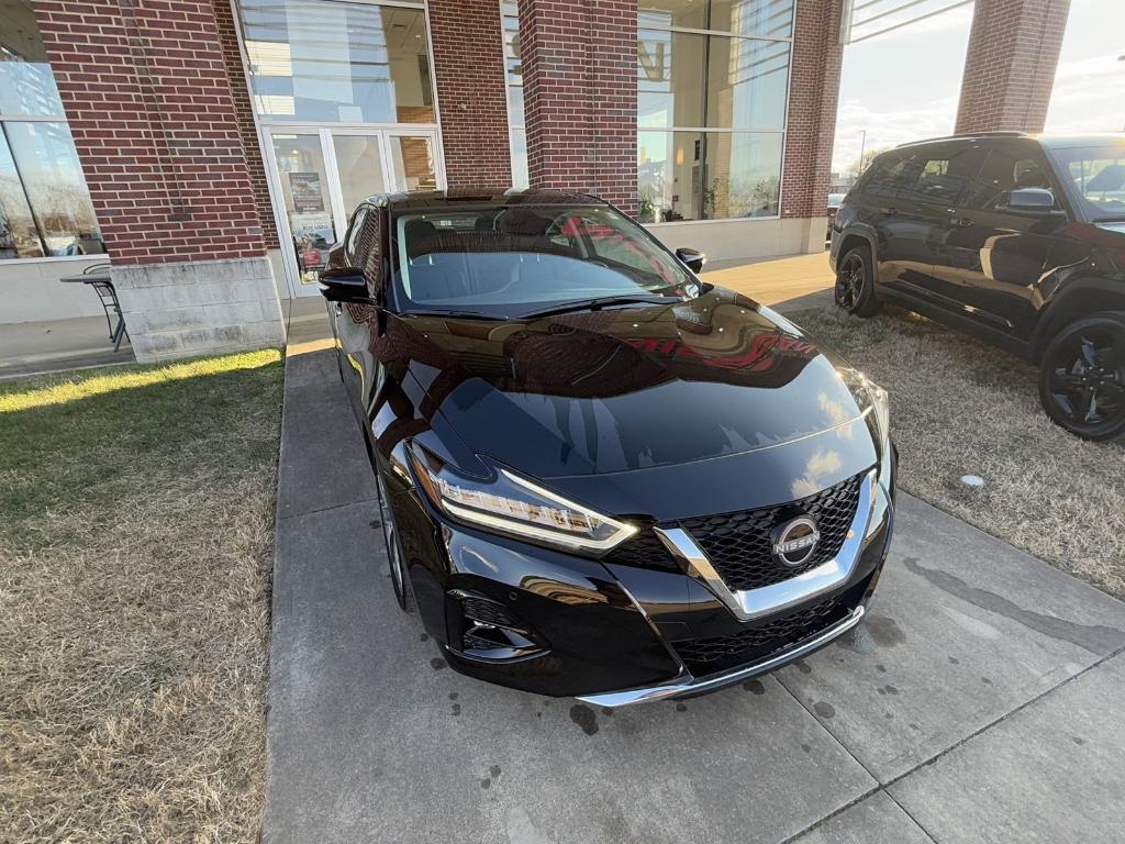 used 2023 Nissan Maxima car, priced at $33,952