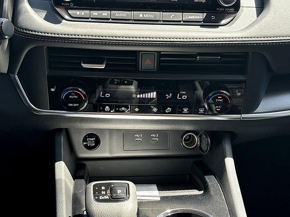 new 2025 Nissan Rogue car, priced at $32,256