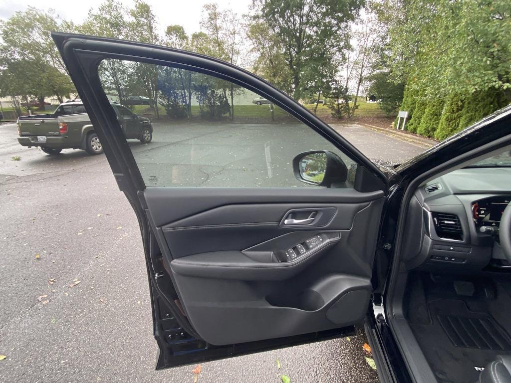 new 2025 Nissan Rogue car, priced at $34,950