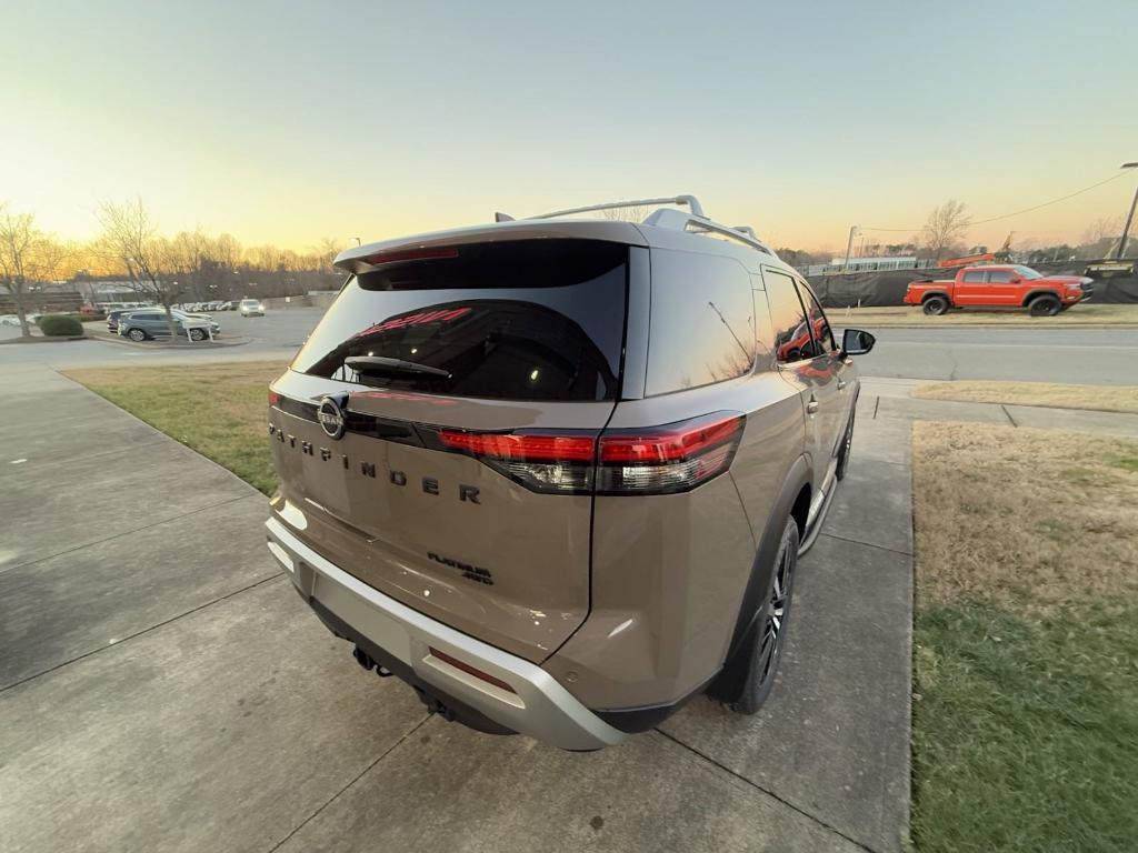 new 2025 Nissan Pathfinder car, priced at $52,790