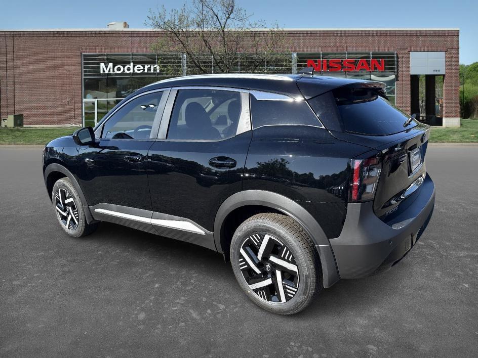 new 2025 Nissan Kicks car, priced at $25,255