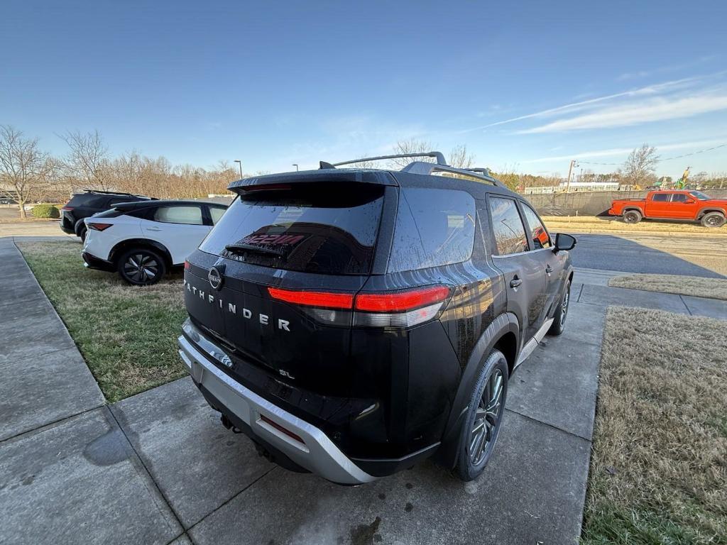 new 2025 Nissan Pathfinder car, priced at $44,850