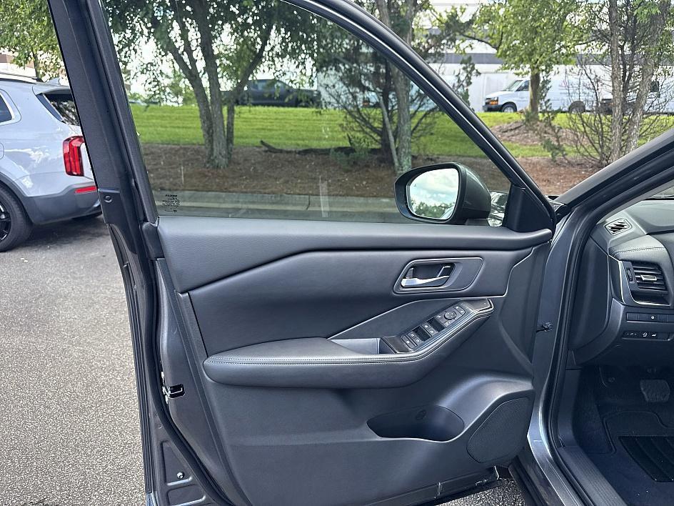new 2025 Nissan Rogue car, priced at $28,735