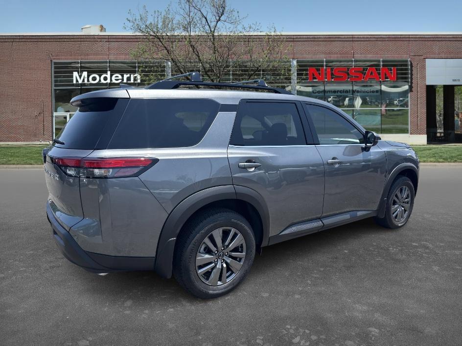 new 2025 Nissan Pathfinder car, priced at $38,205