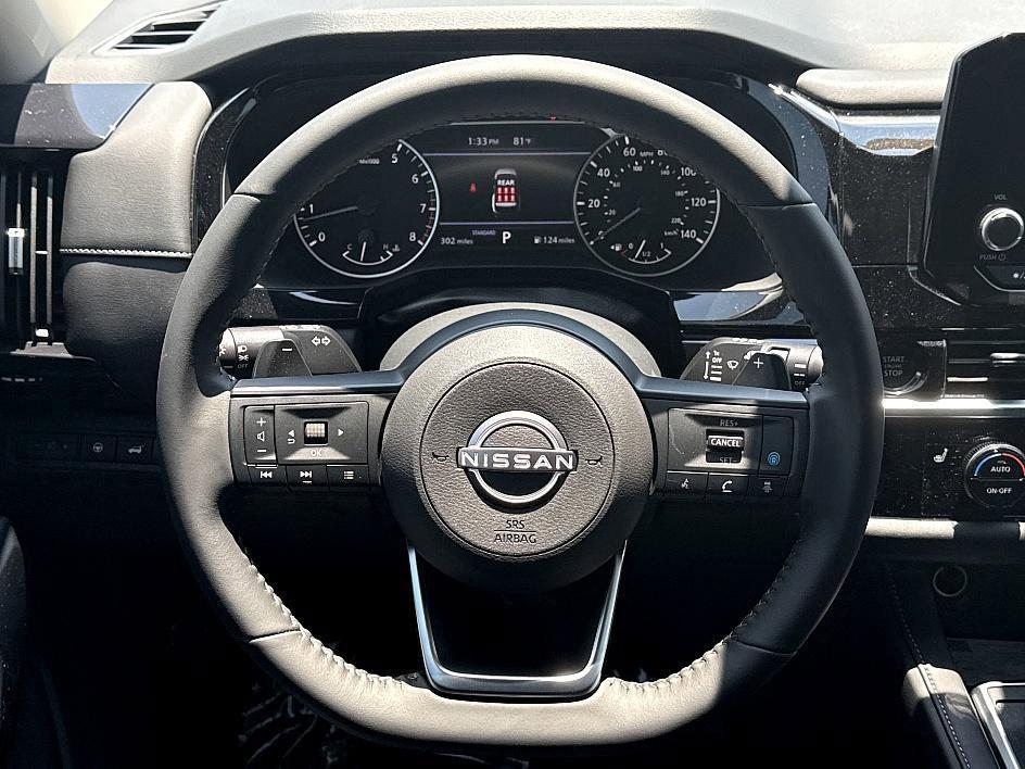 new 2025 Nissan Pathfinder car, priced at $38,205