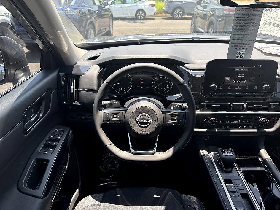 new 2025 Nissan Pathfinder car, priced at $38,205