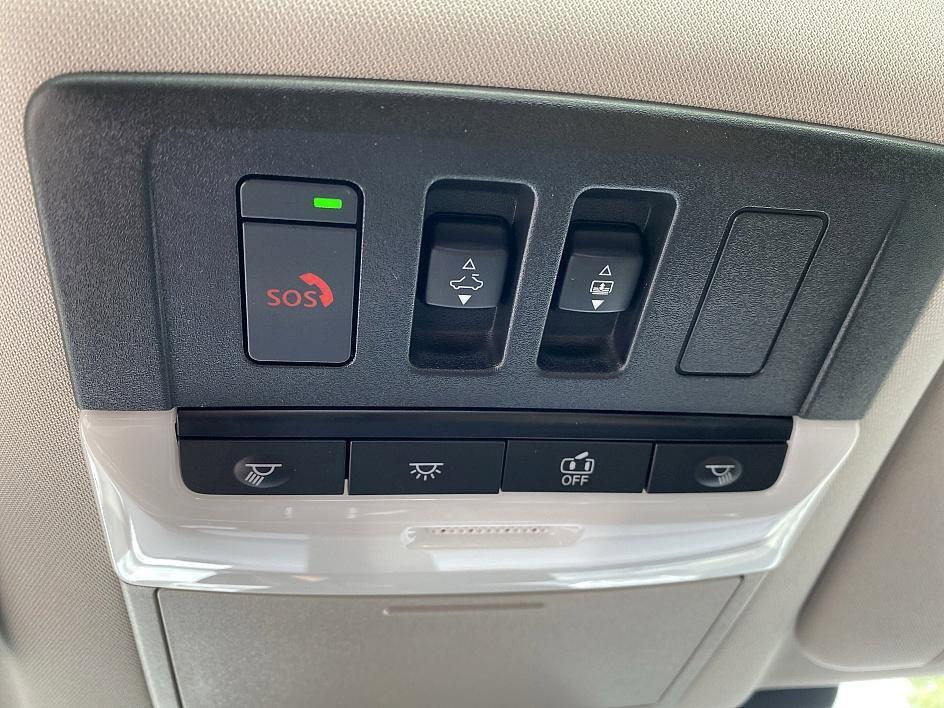 new 2025 Nissan Pathfinder car, priced at $44,059