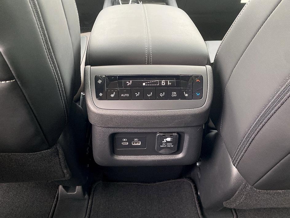 new 2025 Nissan Pathfinder car, priced at $44,059