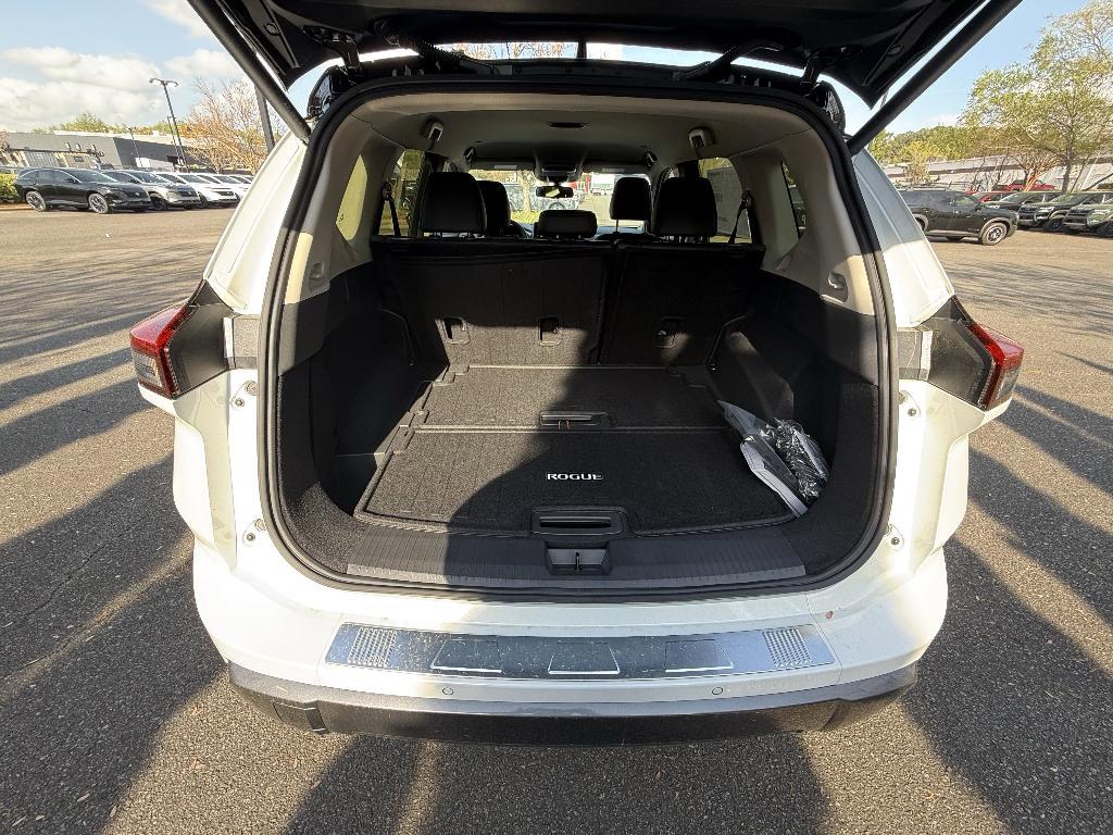 new 2025 Nissan Rogue car, priced at $36,075