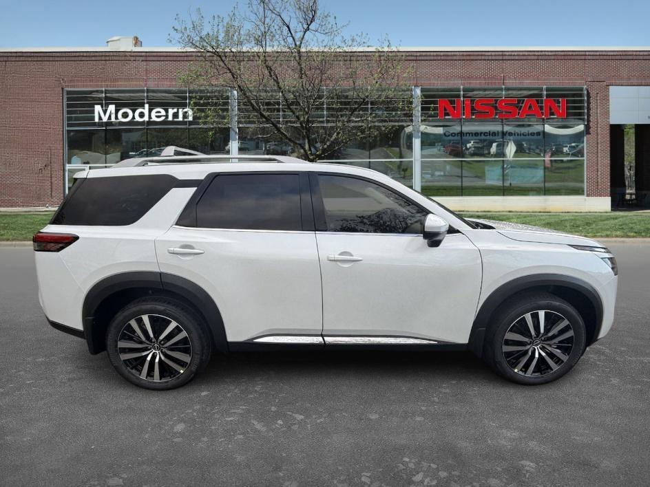 new 2025 Nissan Pathfinder car, priced at $48,290
