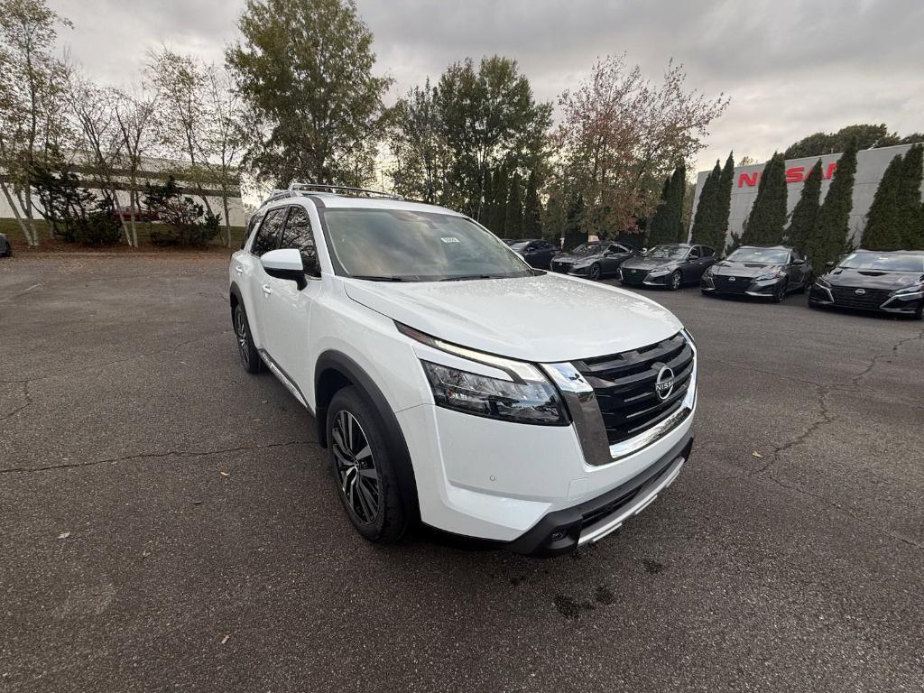 new 2025 Nissan Pathfinder car, priced at $48,040